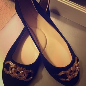 Velvet gold embellish flats